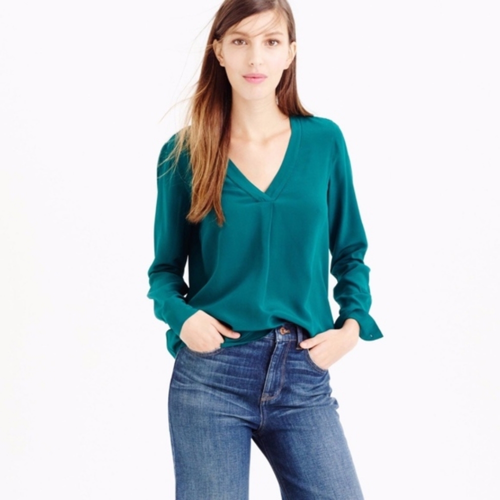 J. CREW DRAPEY V NECK SILK TOP EMERALD GREEN 0